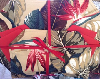 Tropical red bird of paradise with fern Placemats