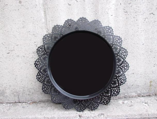 LACE METAL CHARGER Black Or White Plate Dish Chargers Rustic LACE METAL CHARGER Black Or White Plate Dish Chargers Rustic