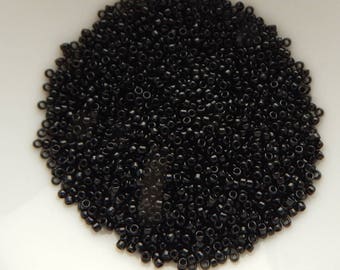 15/o TOHO Seed Beads Jet 10 Grams Glass Bead No. 49