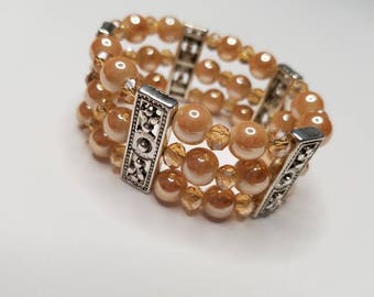 Peach beaded bracelet