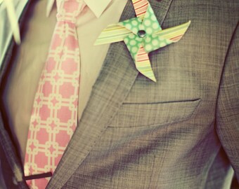 Pinwheel Wedding Boutonniere set by Rule42 - custom designed for you