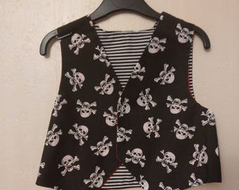 Boys waistcoat age 2 - 3 skulls
