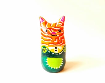 Cat figurine - Cat decor - Cat sculpture - Polymer clay cat - Polymer clay cat - Cat miniature - Terrarium figurine - Fairy garden cat