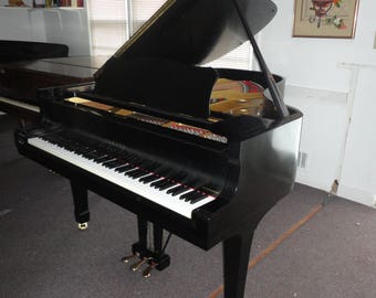 Yamaha grand piano model C3