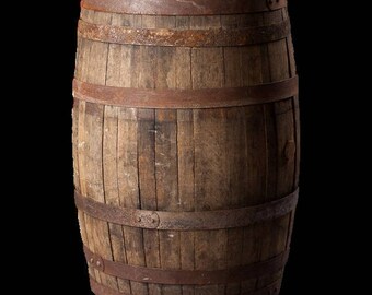 Authentic Kentucky Bourbon Whiskey Barrel