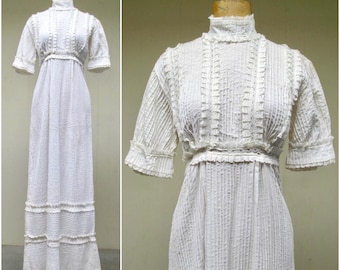 Vintage 1960s Mexican Wedding Dress / 60s White Cotton Lace Boho Lace Empire Boho Bridal Gown / Small
