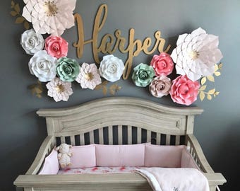 Nursery PAPER FLOWERS SET. 2 giant, 2 medium, 9!!! small flowers. Perfect for decorating a backdrop or wall. Blush pink/pinks/gold