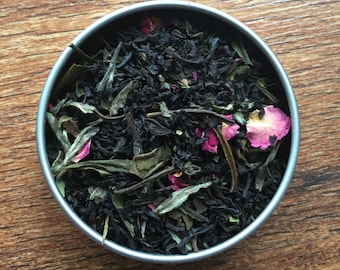 Delacour - Harry Potter Inspired Loose Leaf Tea Blend - Fleur Delacour - White Peony - Vanilla - Creme - Rose - Black Tea