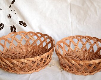 Handwoven Wicker Basket, Wicker Bread Basket, Egg Basket, Fruit Basket, Easter Basket, Bohemian Decor, Bohemian Centerpiece