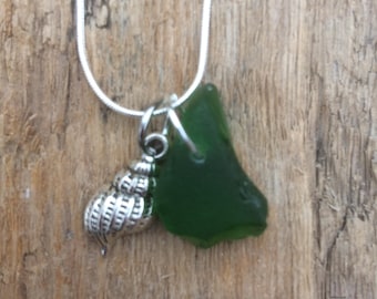 Bottle green sea-glass necklace with sea shell