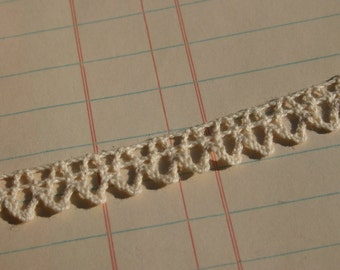 Cluny Lace Cream - Narrow Sewing Trim - 1/2" Wide