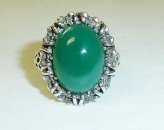 Antique Arts and Crafts Silver Chrysoprase Ring 835 Silver Green Cabochon Ornate Setting Chalcedony Size 10