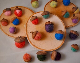 Wool Acorns - Felted Acorns - New York Wooled Acorns - Home decor - fall decor - wool - acorns - hand crafted wool acorns
