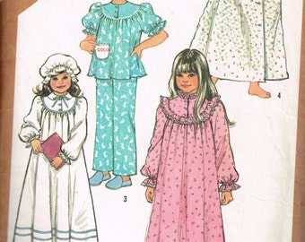 80s Girls Pajamas Nightgown Robe Nightcap Pattern Simplicity 5747 Size Medium Sweet Pioneer Style Nightgown Vintage 1982 Sewing Pattern