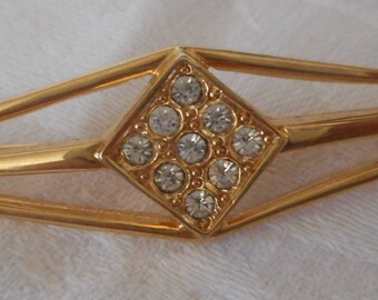 VINTAGE Rhinestone & Gold Metal Signed Trifari Costume Jewelry Bar Brooch