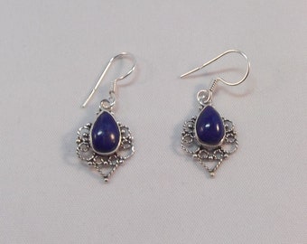 Beautiful Pair of Lapis Lazuli Filigree Silver Earrings