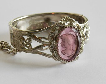 Intaglio Cuff Bracelet Lavender Glass
