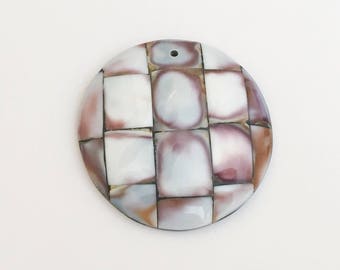 Inlaid shell pendant, round shell pendant, purple-top cowrie pendant 52mm round