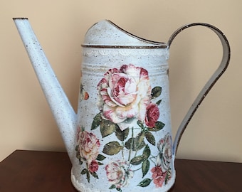 Metal Watering Can, Vintage Water Can, Watering Can Vintage, Garden Can - ROSES ON BLUE
