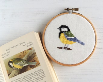 Cross stitch bird. Great Tit pattern. Great Titmouse pattern. great tit chart. great tit cross stitch. great tit design. small cross stitch.