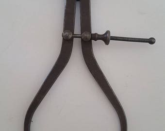 Vintage Fulton Tool Co machinist caliper, 6" screw adjustable, nice clean condition, woodworking industrial tool