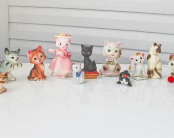 Vintage Lot of Kitty Cat Kitten Figurines-Sugar Coated-Spaghetti-Shaker-Japan-Brinn's-Hugging-Striped-Rhinestone-Yarn ball-Bow tie-Whisker
