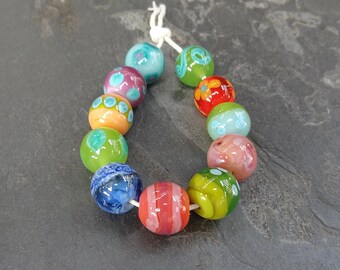 Happy Little Beads- SRA handmade glass lampwork beads Lori&Kim