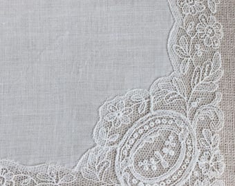 Vintage White Lace Bridal Hanky~Hankie~ Handkerchief