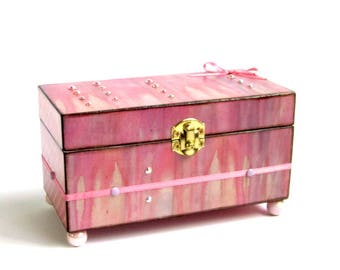 Small Trinket Box Decoupaged Jewelry Box Decorated Keepsake Box Crystal Embellished Gift for Her Gift for Mom Pastel Peach Pink Lavender