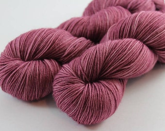 Skein hand - dyed Fingering - superwash Merino - and Nylon 100 g / m 425 - Heather
