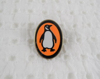 Cute Penguin Oval Shape Pin