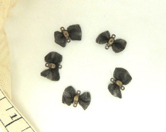 6 mesh antique bronze finish bows has tiny connector loop on each end 13 mm wide 8 mm long