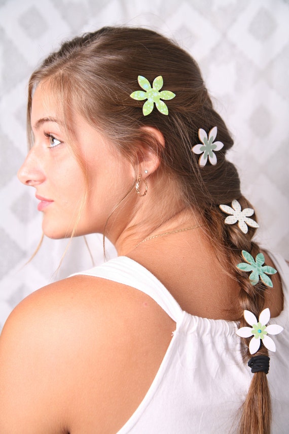 Items similar to Girls hair accessory, Gift ideas, Hair Girls