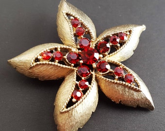 JJ Jonette brooch, Brushed gold tone pin