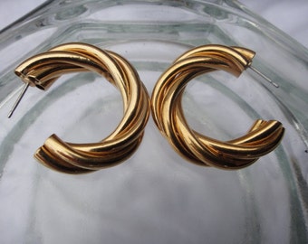 Vintage Gold tone Hoop Costume Jewelry Earrings