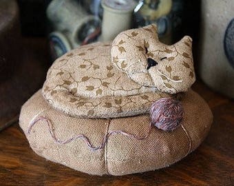Primitive Napping Kitty Pincushion Digital PDF Pattern