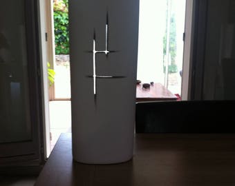 Wall sconces. Sculpture.