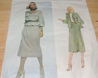 Vogue American Designer Bill Blass 2083 size 12 Uncut