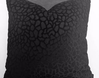 Luxury Black Velvet Pillow Cover Black Pillow 18X18 Velvet Pillow Decorative Pillow Designer Pillows Cushions Black Velvet Pillow Covers