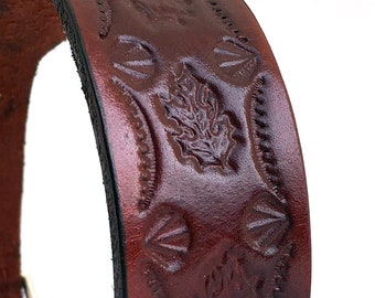Glossy Tooled Leather Dog Collar with Unique Leaf Pattern, Size M to fit a 14-17 Neck, Medium Collar, EcoFriendly, Seattle Handmade, OOAK