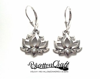 Silver Lotus Flower Earrings - Lotus Flower Earrings - Spiritual Earrings - Yoga Earrings - Zen Earrings - Lotus Earrings
