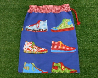 Large drawstring bag with gym boots, large library bag for teen boys, laundry bag