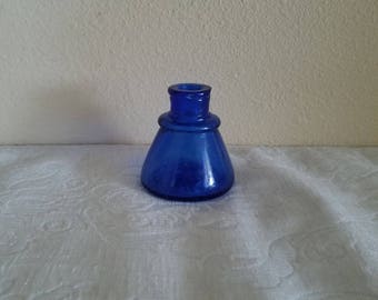 Vintage Late 1800s Antique Sandfords Cobalt Blue Glass Ink Well, Cobalt Blue Ink Bottle, Sanfords Ink Bottle, Antique Ink Well / Bottle