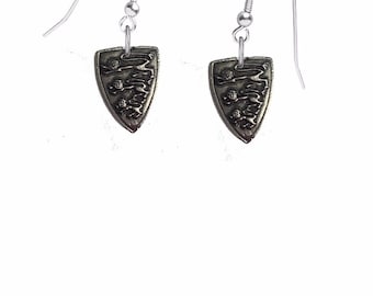 CodeHLPKR Heraldic Lion on hook Earrings sterling silver 925 jewellery jewelry
