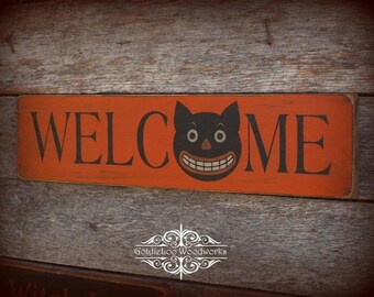 Primitive Folk Art Halloween Welcome Wood Sign