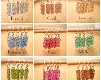 Set of 5 stitch markers knitting - United skeins