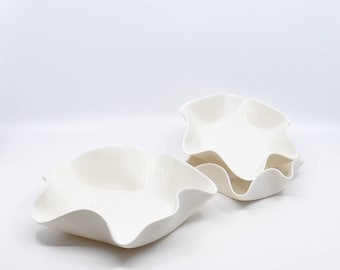 Handmade Porcelain Bowl Set of 3, Minimalist Dinnerware, Bowls, Gift for Her, Wedding Gift, Housewarming Gift, Gift for Mom