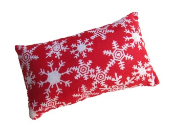 Winter Snowflake Pincushion filled with Emery Sand