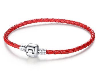 Simple leather bracelet. Several colors