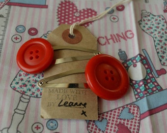 Felt and button snappy hair clips